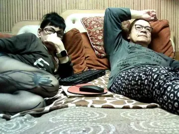 Bongacams Free Live Porn of coupleofcoolx