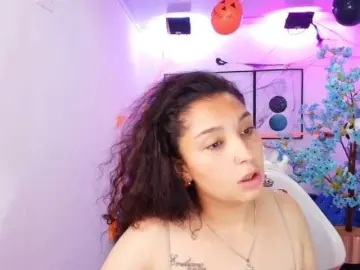 Bongacams Free Porn Cam of PaoCurly