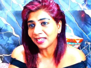 Bongacams Sex Cam of indianerotica69