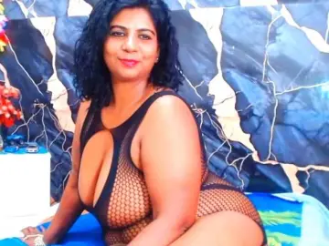 Bongacams Free Porn Cam of indianerotica69