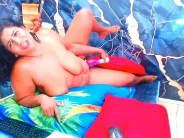 Bongacams Live Sex of indianerotica69