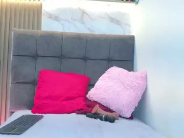Bongacams Sex Cam of Pearl-Kitty