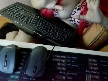 Bongacams Free Live Porn of JulieJoe