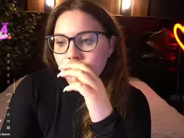 Bongacams Nude Webcam of LuxSopphia
