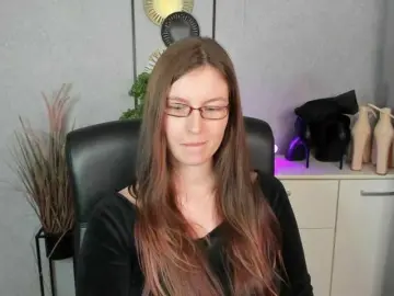 Bongacams Free Porn Cam of EmmaHeart