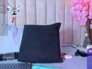 Bongacams Free Porn Cam of PixzyMartinez