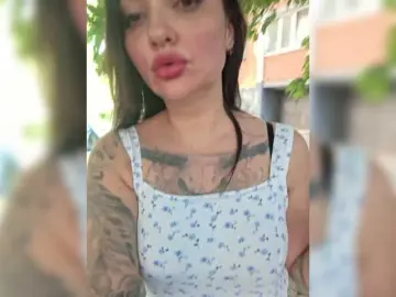 Bongacams Nude Webcam of pupaa