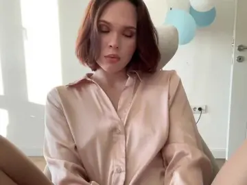 Bongacams Live Sex Cam of pokemeboy