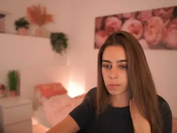 Bongacams Watch Live Sex Cams of OliviaMoretti