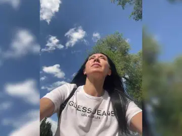 Bongacams Free Porn Cam of KarolinaMilf