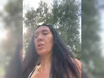 Bongacams Private Sex Chat of KarolinaMilf