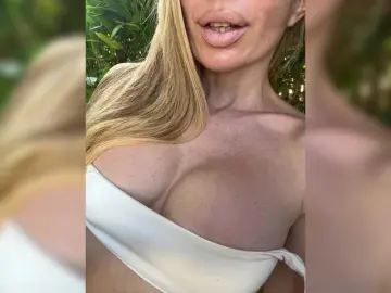 Bongacams Live Porn of -AfricaYaa-