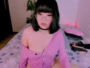 Bongacams Free Live Porn of LianaYun