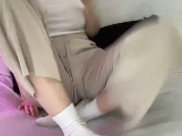 Bongacams Watch Live Sex Cams of BestyBoobs