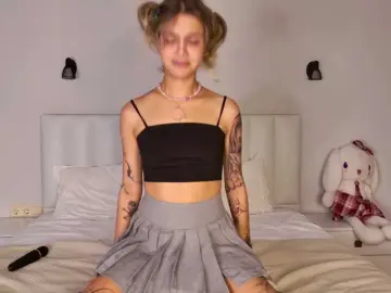 Bongacams Private Sex Chat of MireyaStone