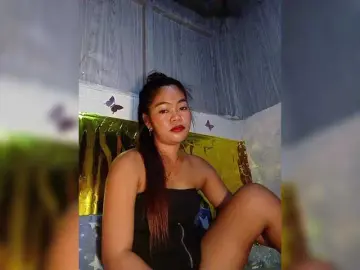 Bongacams Free Live Porn of Lovelyn07