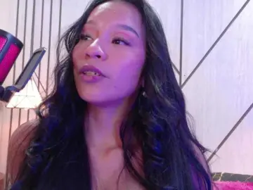 Bongacams Best live sex cam show of Miaa-Collins