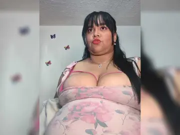 Bongacams Watch Live Sex Cams of CandyBrowm