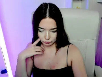 Bongacams Nude Webcam of KiaraTease