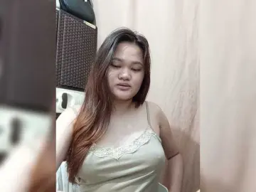 Bongacams Live Sex of PeachyBabe