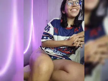 Bongacams Sex Cam of skinny333