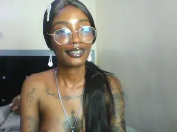 Bongacams Nude Webcam of Calin33