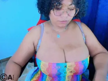 Bongacams Live Sex of Italy-boobs