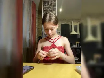 Bongacams Adult Webcam of 18YoungPussy18