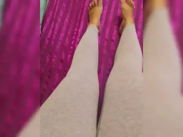 Bongacams Free Live Porn of StacyMilk