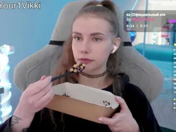 Bongacams Adult Webcam of -VikkiL0vesCheese-