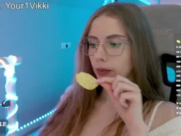 Bongacams Sex Chat of -VikkiL0vesCheese-