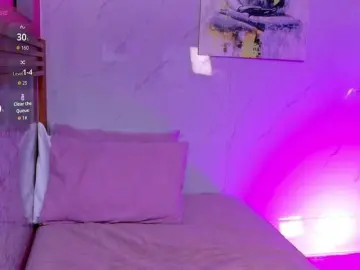 Bongacams Live Sex of littleeemiily