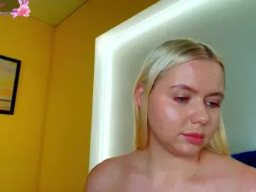 Bongacams Sex Chat of Julia-Robertson