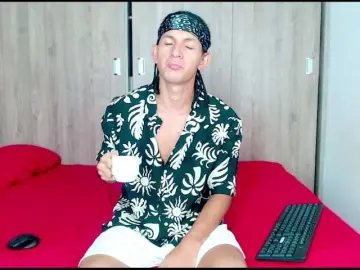 Bongacams Sex Cam of MERIDANDWITHER