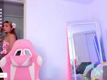 Bongacams Live Sex Cam of PaulinRoss