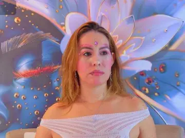 Bongacams Sex Cam of SCARLETTE04