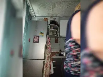 Bongacams Nude Webcam of HelenaGloss