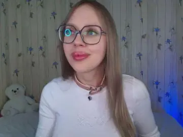 Bongacams Nude Webcam of ElinaOcean