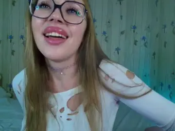 Bongacams Sex Cam of ElinaOcean