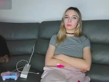 Bongacams Nude Webcam of Almondmilka