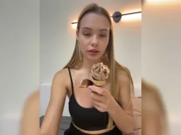 Bongacams Private Sex Chat of CrystalFairy