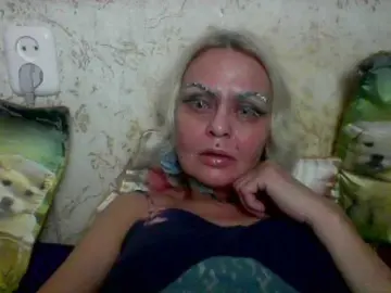 Bongacams Free Live Porn of GardenerofIllusions