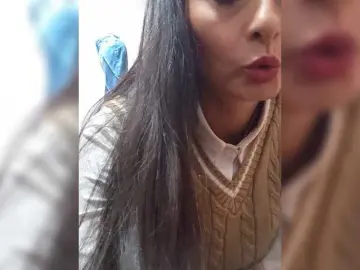 Bongacams Live Sex Cam of Bella-152