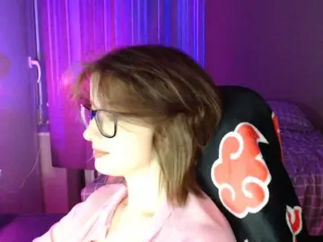 Bongacams Sex Cam of Cherry-Luna