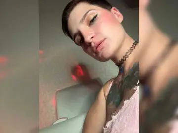 Bongacams Best Webcam of AbsintheGirl