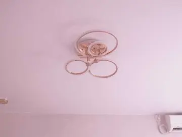 Bongacams Free Porn Cam of FluffyHat