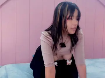 Bongacams Free Live Porn of AmyJoness1