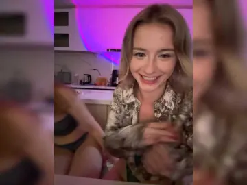 Bongacams Watch Live Sex Cams of xalaxala