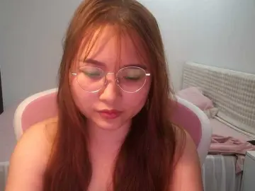 Bongacams Nude Webcam of Julia98