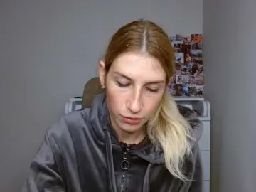 Bongacams Live Sex of LunaVibe-V